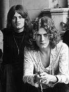 Náhledový obrázek k článku Kritici budoucí legendu ztrhali. Led Zeppelin přesto vypluli se zničující silou