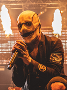 Náhledový obrázek k článku Zběsilá saň Slipknot zvolila Prahu pro světovou premiéru. Zpěv se hanebně topil