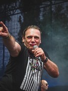 Náhledový obrázek k článku Foto: Na open air scéně Lucerna Music Baru eskaluje dobro. J.A.R. čeká třetí koncert