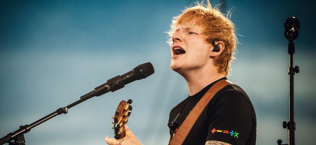 Obrázek k článku NAŽIVO: Perfektní Ed Sheeran. Na megakoncertě v Hradci byl každému nablízku