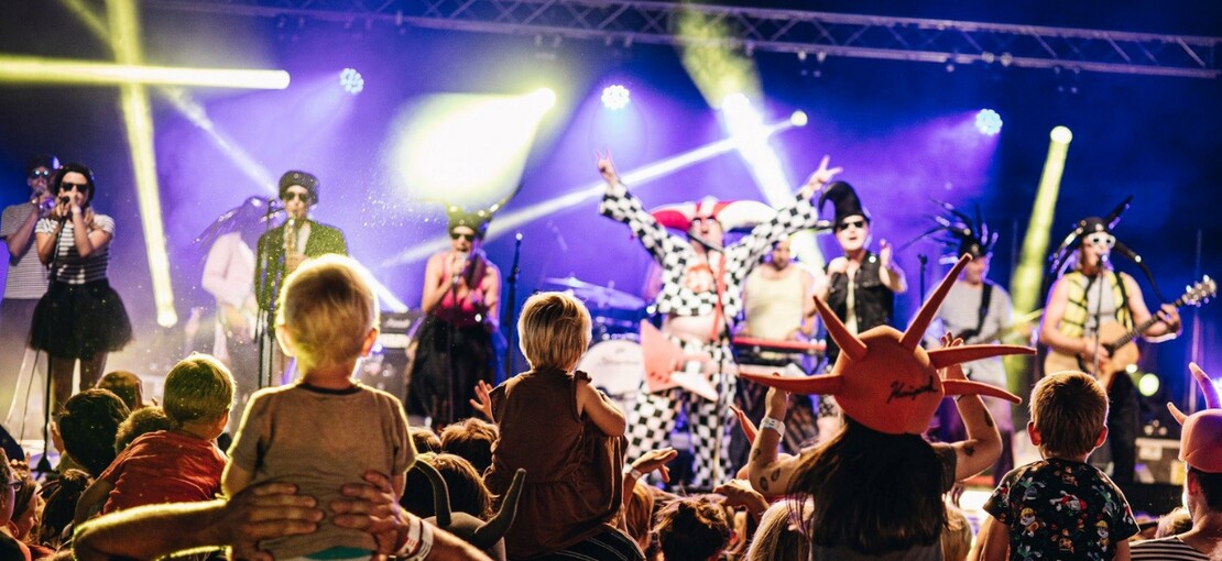 Obrázek k článku Bejbypankáči se těší na festival Kefír. Krom Kašpárka v rohlíku zasáhne i Barbora Poláková