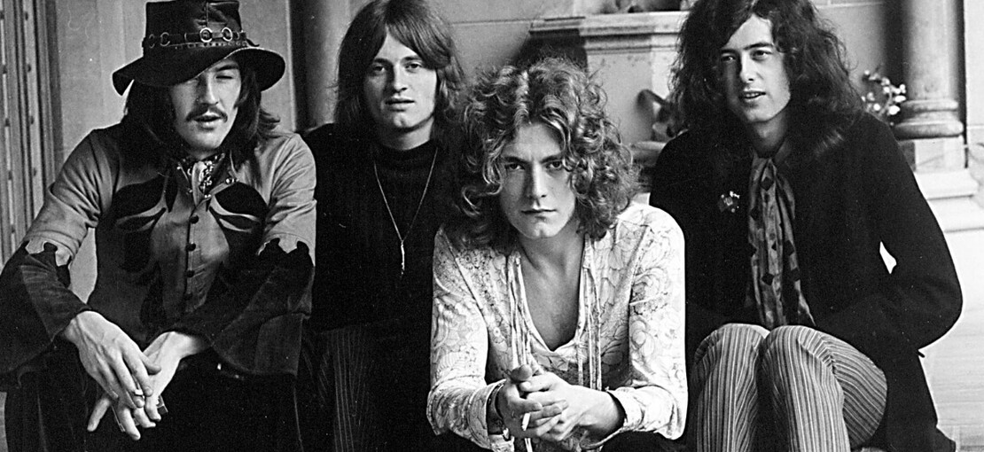 Obrázek k článku Kritici budoucí legendu ztrhali. Led Zeppelin přesto vypluli se zničující silou