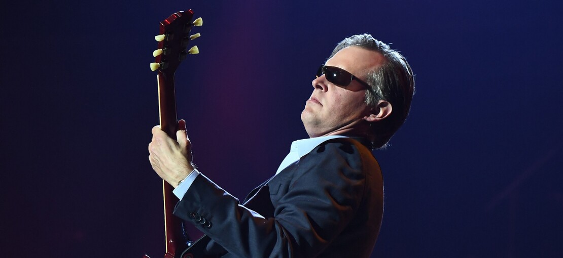 Obrázek k článku NAŽIVO: Joe Bonamassa je hráč. Profesionalita kapala z posledního kabelu