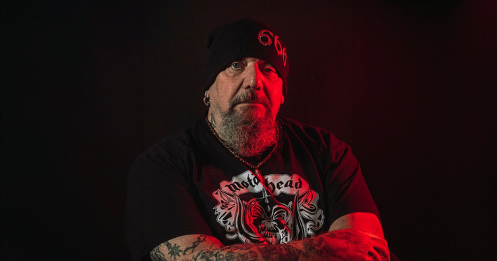 Náhledový obrázek k článku Zemřel původní zpěvák Iron Maiden Paul Di'Anno. Konec kariéry strávil na invalidním vozíku